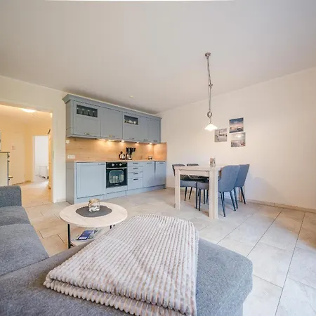 Appartement Strandresidenz Deichgraf 2 Prerow